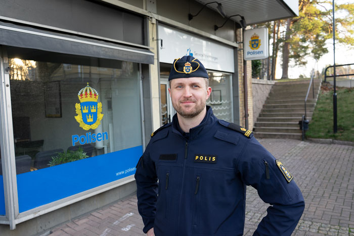 HammaröNytts egna poliskompis Anders.