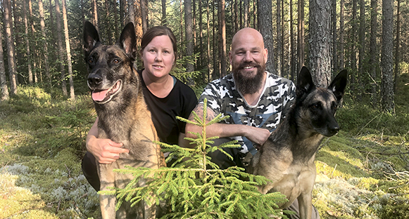 Kristina Svensson med Jubel och Daniel Halvarsson med Hejja.